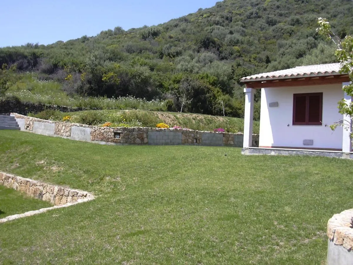 Hotel Lu Baroni Budoni 3*,  Italia